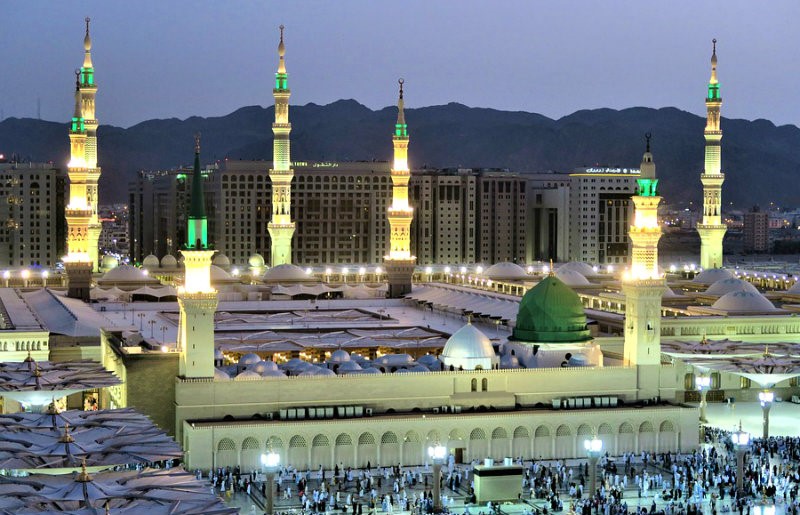 almadina almonawara